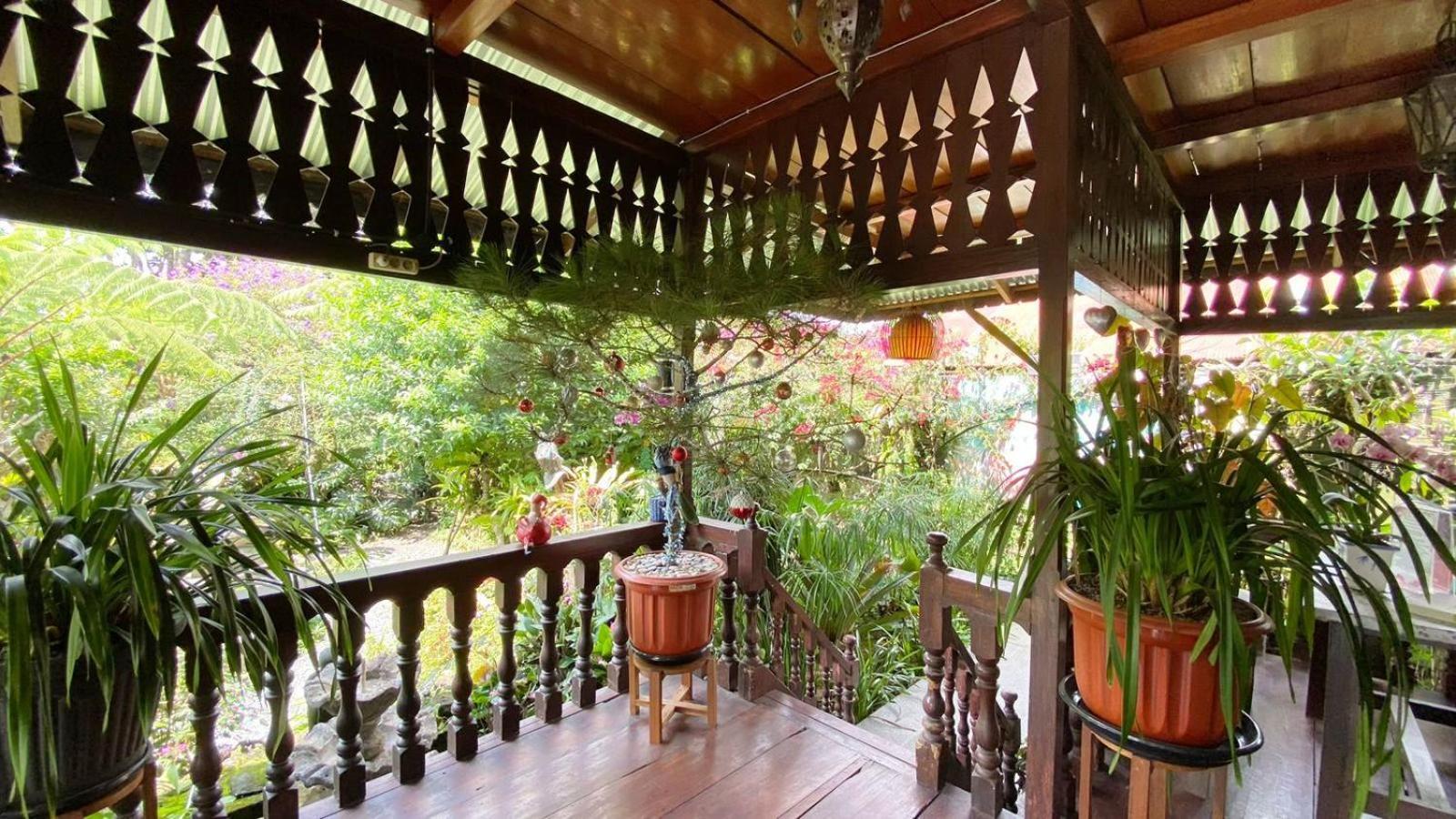 Rumah Kayu Sulawesi Antique Bedugul  Exterior photo